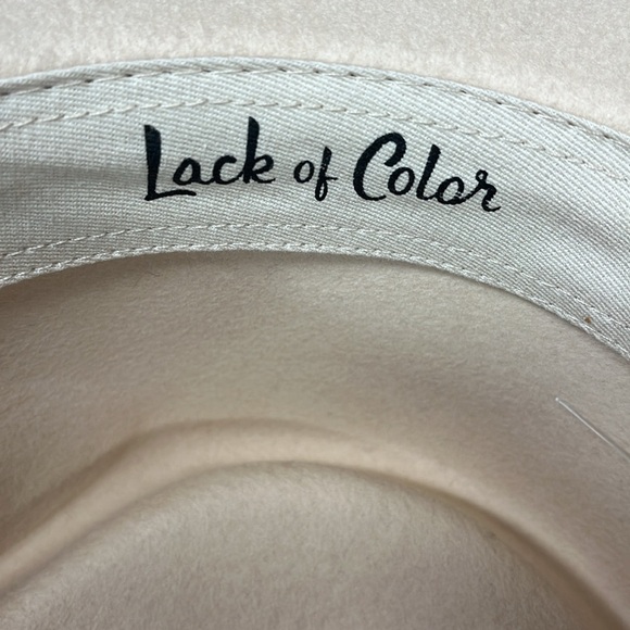 Lack of color Zulu hat size large new with tags